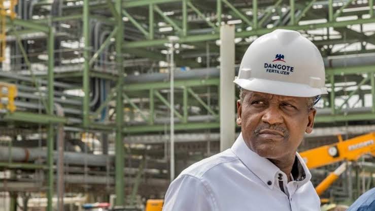 Dangote Signs Deal To Supply 240m Litres Of Petrol To IPMAN Monthly