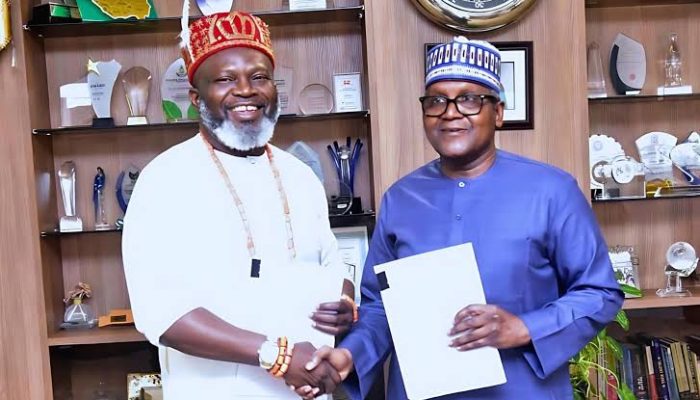 NNPC Signs 10 Years Deal To Supply Gas To Dangote Refinery