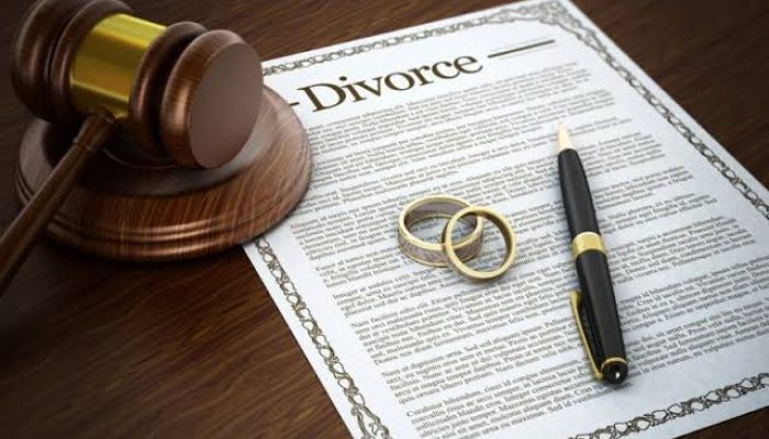 Man In Shock As Wife Files Over Vote For Trump